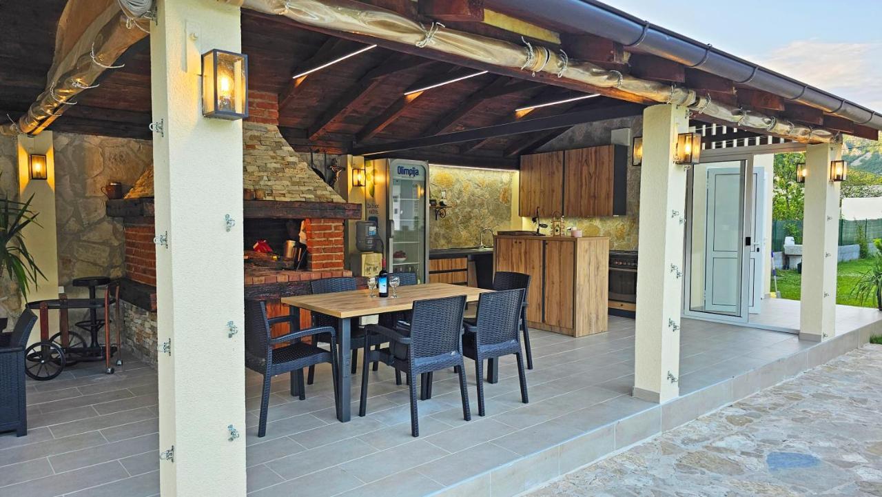 Holiday Home Natura With Private Pool Mostar Exterior foto